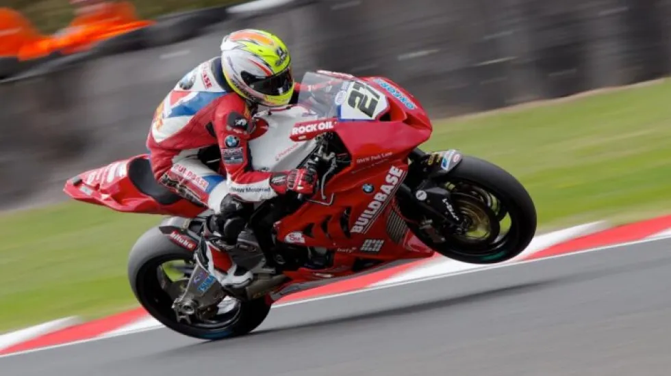 sports photograph of a race