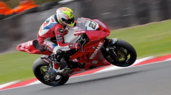 sports photograph of a race